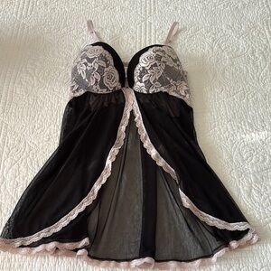 Jessica Simpson Black and Pink Lace Chemise